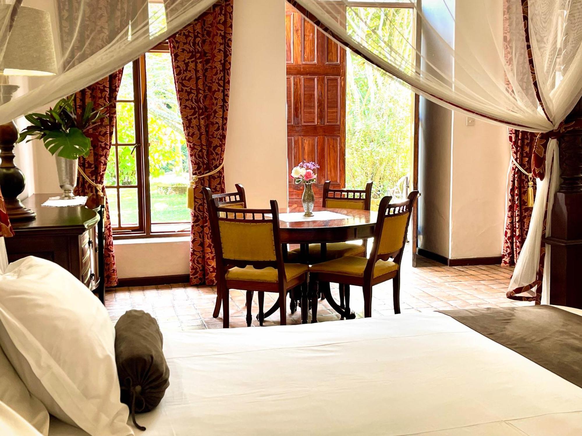 Huntingdon House And Chawani Bungalow Thyolo Екстериор снимка