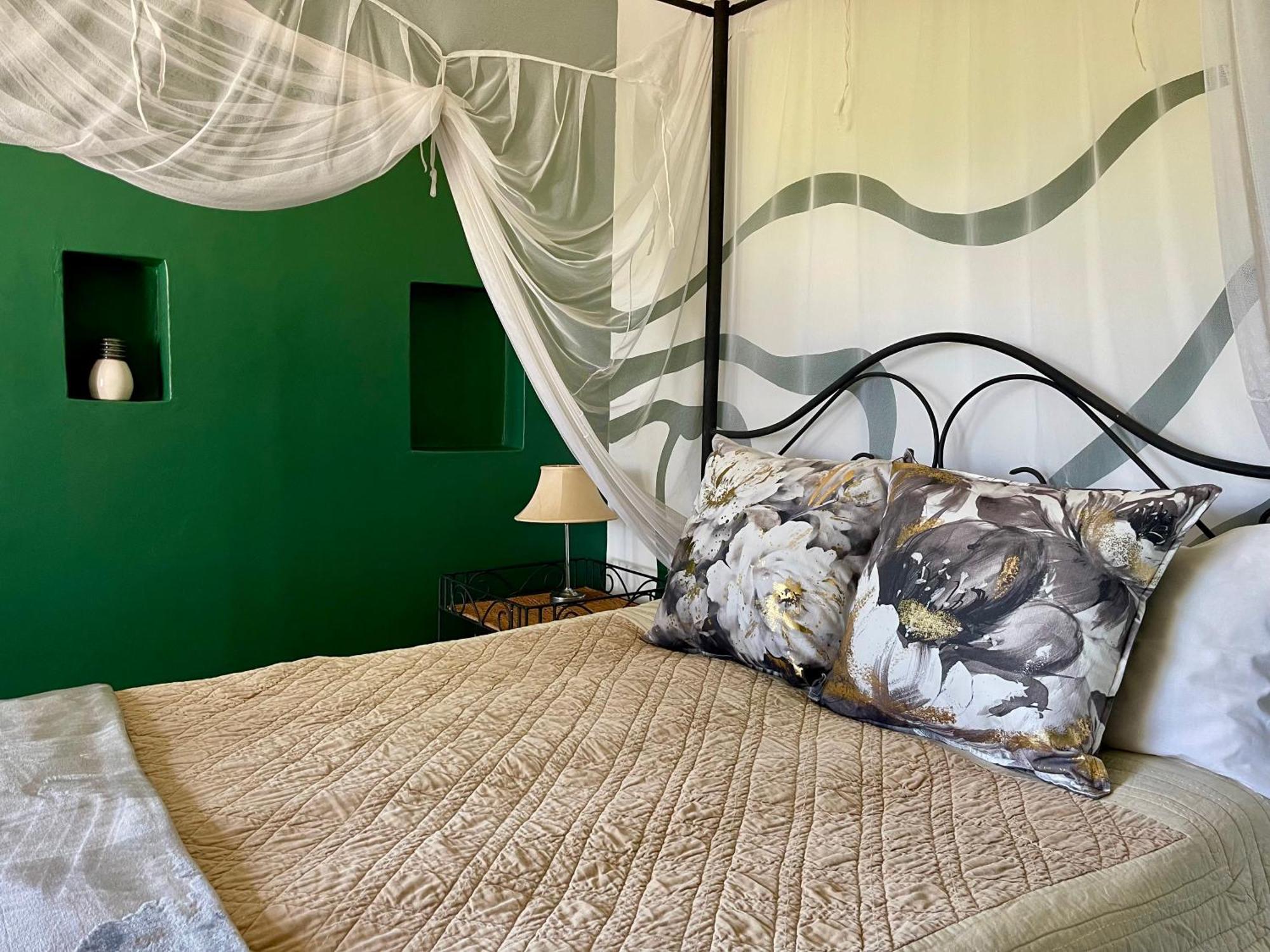 Huntingdon House And Chawani Bungalow Thyolo Екстериор снимка